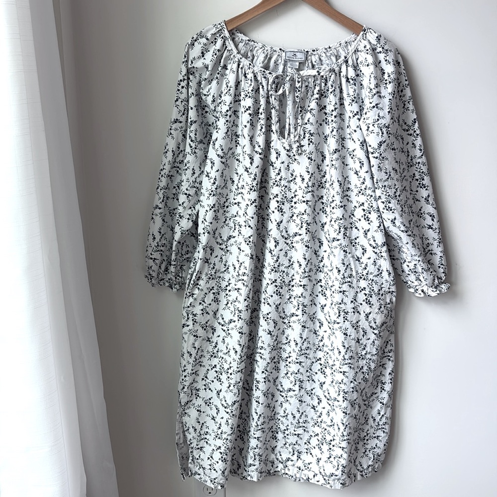 Floral Print Women's Nightgown